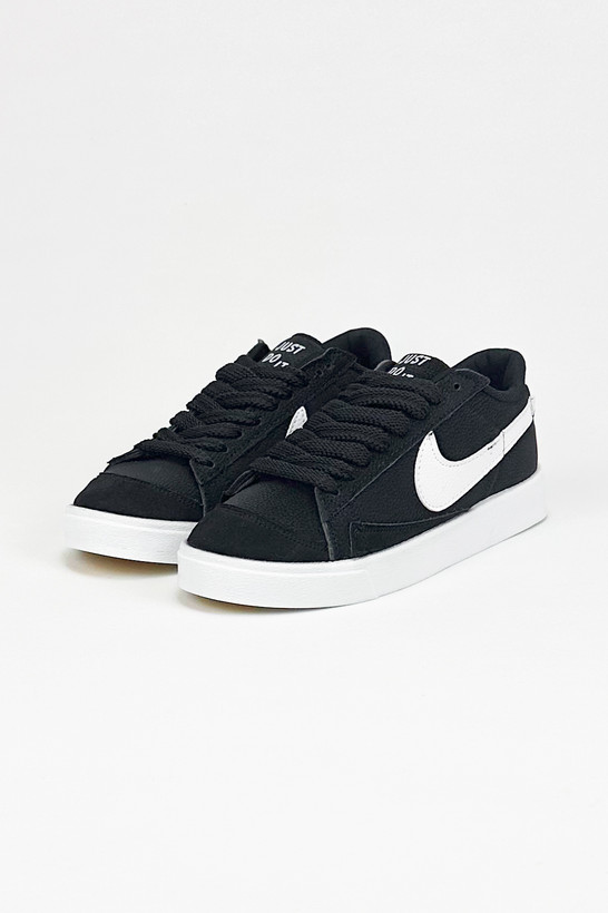 کفش اسپرت نایک مدل Blazer Low - مشکی سفید