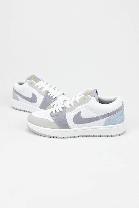 کفش روزمره زنانه نایک مدل Air Jordan 1 Paris