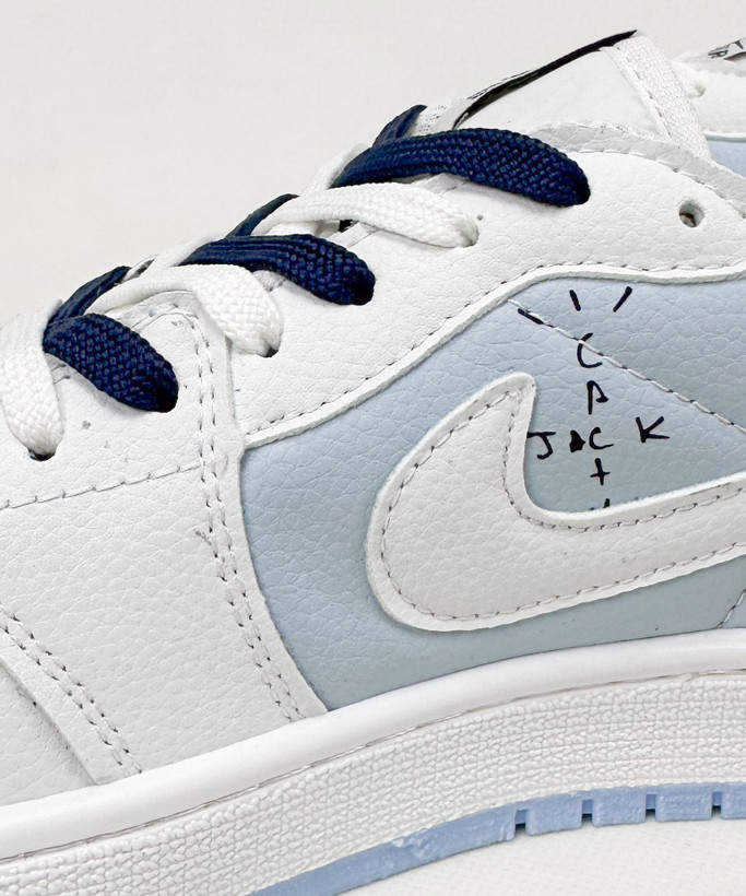 کفش روزمره مردانه نایک Air Jordan 1 Low Travis Ocean Blue سفید آبی